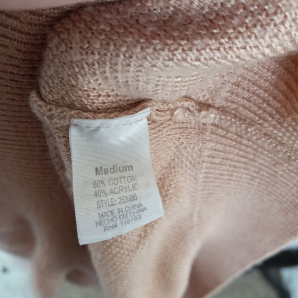 Poof New York Cropped Balloon Sleeve Sweater - Picture 8 of 8